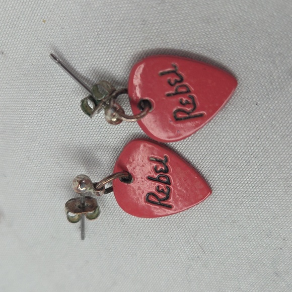 Guitar Pic Pink Rebel Earrings CLAIRES Vintage Y2k Jewelry - Picture 1 of 11